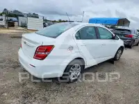 2017 Chevrolet Sonic фото
