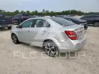2017 Chevrolet Sonic фото
