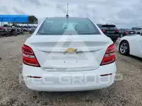 2017 Chevrolet Sonic фото