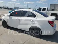 2017 Chevrolet Sonic фото