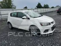 2017 Chevrolet Sonic фото