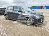 2017 Chevrolet Sonic фото