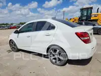 2017 Chevrolet Sonic фото