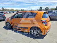 2017 Chevrolet Sonic фото