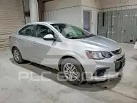 2017 Chevrolet Sonic photo