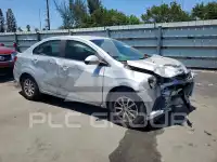 2017 Chevrolet Sonic фото