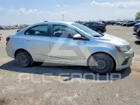 2017 Chevrolet Sonic фото