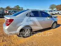 2017 Chevrolet Sonic фото
