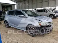 2017 Chevrolet Sonic фото
