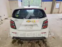 2017 Chevrolet Sonic фото