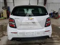 2017 Chevrolet Sonic фото