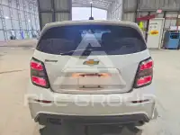 2017 Chevrolet Sonic фото