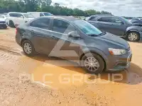 2017 Chevrolet Sonic фото