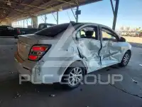 2017 Chevrolet Sonic фото