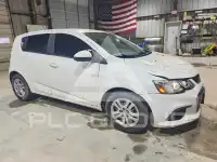 2017 Chevrolet Sonic фото