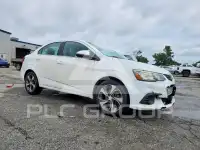 2017 Chevrolet Sonic фото