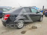 2017 Chevrolet Sonic фото
