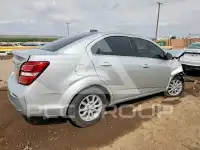 2017 Chevrolet Sonic фото