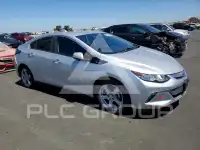 2017 Chevrolet Volt photo