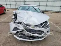 2017 Chevrolet Cruze photo