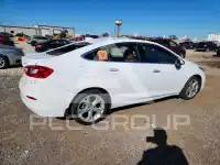 2017 Chevrolet Cruze photo