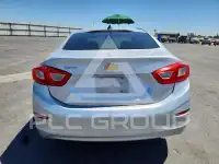 2017 Chevrolet Cruze photo