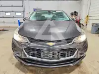 2017 Chevrolet Cruze photo