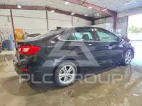 2017 Chevrolet Cruze photo