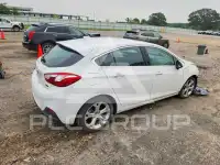2017 Chevrolet Cruze photo