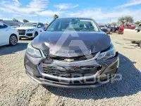 2017 Chevrolet Cruze photo