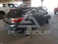 2017 Chevrolet Cruze photo
