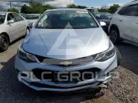 2017 Chevrolet Cruze photo