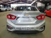 2017 Chevrolet Cruze photo