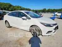 2017 Chevrolet Cruze photo