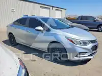 2017 Chevrolet Cruze photo