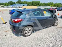 2017 Chevrolet Cruze photo