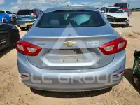 2017 Chevrolet Cruze photo