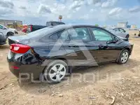 2017 Chevrolet Cruze photo