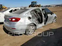 2017 Chevrolet Cruze photo