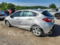 2017 Chevrolet Cruze photo