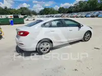 2017 Chevrolet Cruze photo