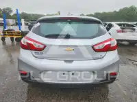 2017 Chevrolet Cruze photo