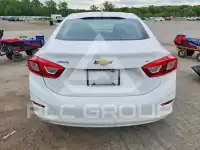 2017 Chevrolet Cruze photo