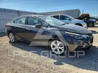 2017 Chevrolet Cruze photo