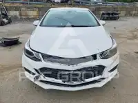 2017 Chevrolet Cruze photo