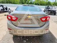 2017 Chevrolet Cruze photo