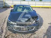 2017 Chevrolet Cruze photo