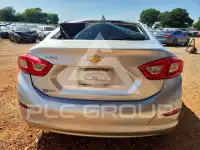 2017 Chevrolet Cruze photo