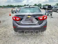 2017 Chevrolet Cruze photo