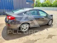 2017 Chevrolet Cruze photo